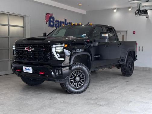 2024 Chevrolet Silverado 2500 4WD Crew Cab Standard Bed ZR2
