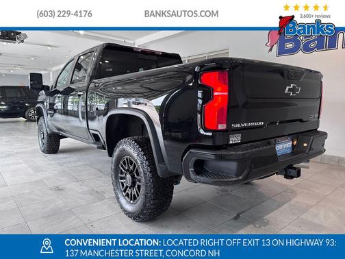 2024 Chevrolet Silverado 2500 4WD Crew Cab Standard Bed ZR2