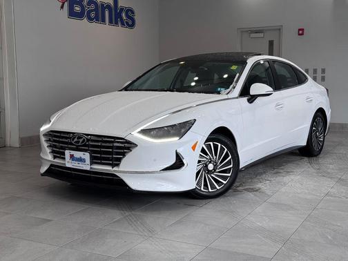 2023 Hyundai SONATA Hybrid Limited