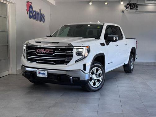 Summit White 2025 GMC Sierra 1500 SLT