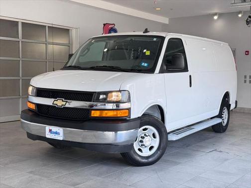 2022 Chevrolet Express 2500 RWD 2500 Regular Wheelbase WT
