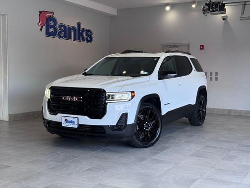 2023 GMC Acadia AWD SLT