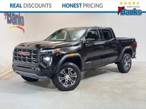 2025 GMC Canyon Base