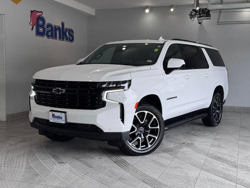 2023 Chevrolet Suburban RST