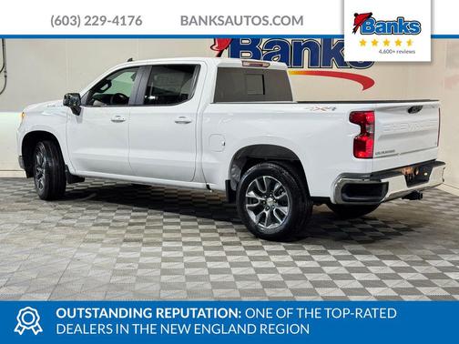 Summit White 2026 Chevrolet Silverado 1500 LT