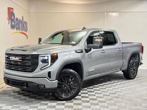 2025 GMC Sierra 1500 Elevation