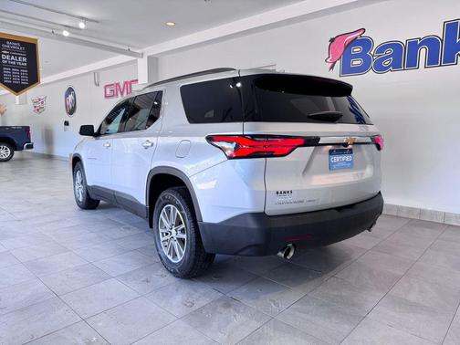 2022 Chevrolet Traverse LT Cloth