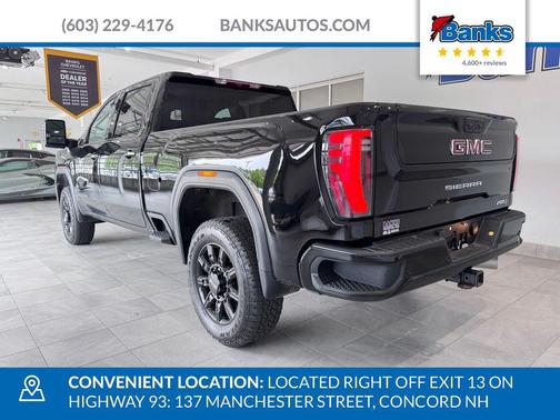 Onyx Black 2025 GMC Sierra 2500 AT4