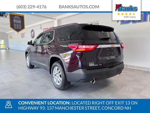 Black Cherry Metallic 2021 Chevrolet Traverse LT Cloth