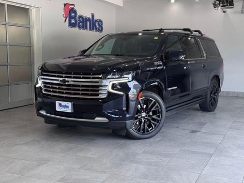 2022 Chevrolet Suburban 4WD High Country