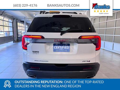 2023 GMC Acadia AWD AT4