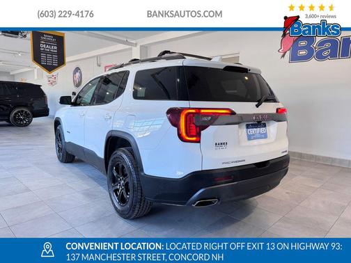 2023 GMC Acadia AWD AT4