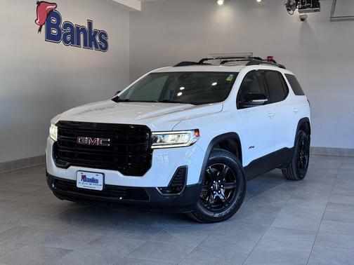 2023 GMC Acadia AWD AT4
