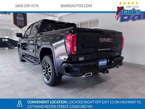 2025 GMC Sierra 1500 AT4