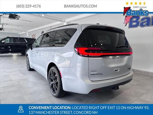 2023 Chrysler Pacifica Limited