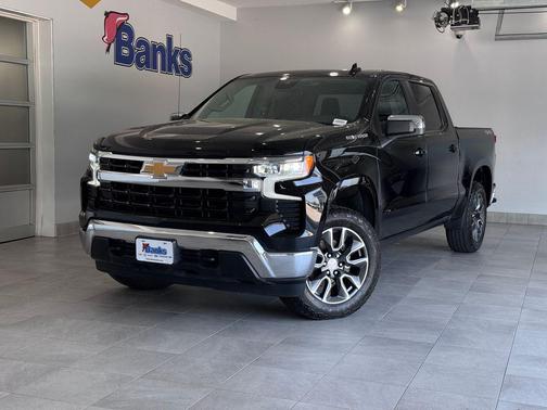 Black 2024 Chevrolet Silverado 1500 LT