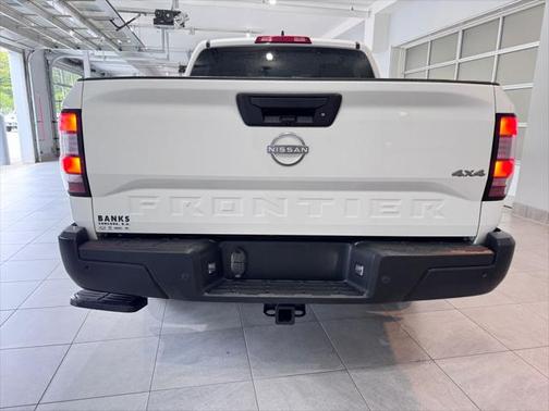 2024 Nissan Frontier S