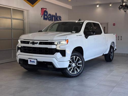 Summit White 2025 Chevrolet Silverado 1500 RST