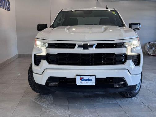 Summit White 2025 Chevrolet Silverado 1500 RST