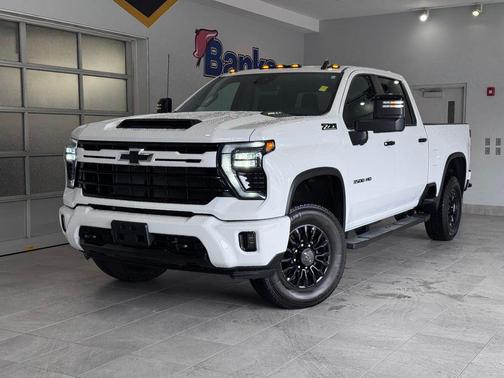 Summit White 2024 Chevrolet Silverado 3500 LT