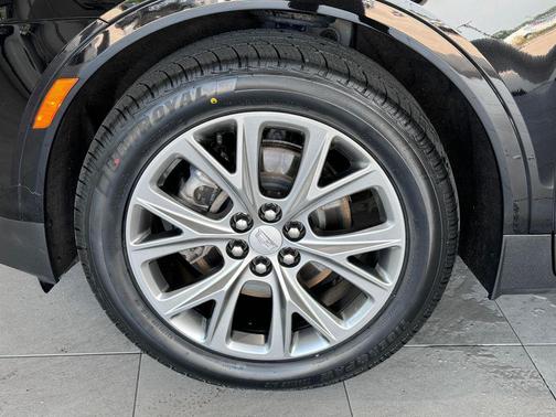 2021 Cadillac XT5 Sport