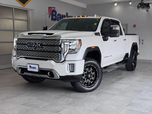 White Frost Tricoat 2023 GMC Sierra 3500 Denali