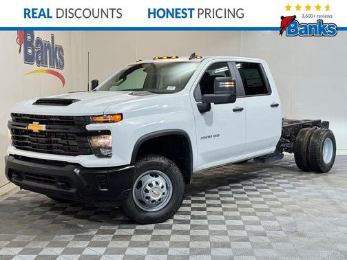 2026 Chevrolet Silverado 3500 WT