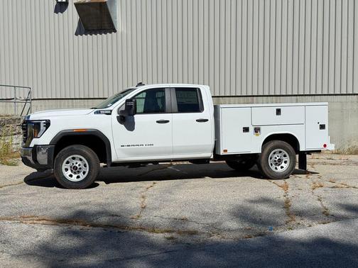 2025 GMC Sierra 3500 Base