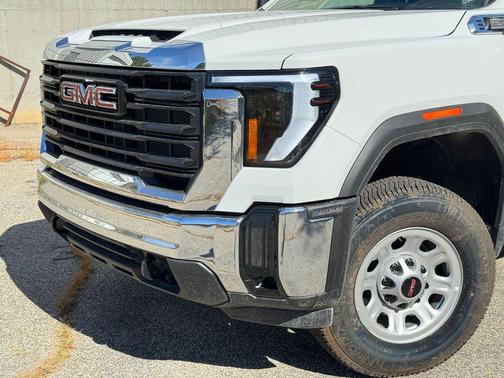 2025 GMC Sierra 3500 Base