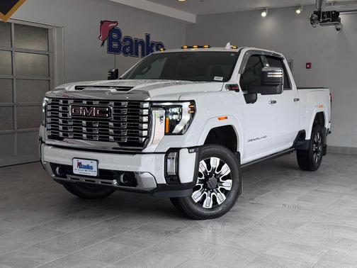 Summit White 2024 GMC Sierra 3500 Denali