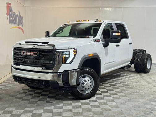 2026 GMC Sierra 3500 Base