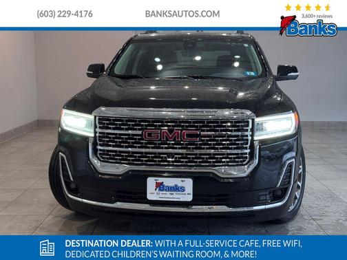 2023 GMC Acadia Denali