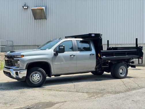 2025 Chevrolet Silverado 3500 WT