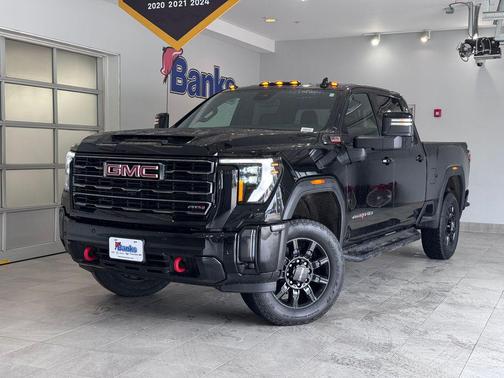 Onyx Black 2024 GMC Sierra 2500 AT4