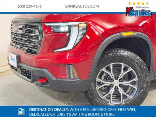 2025 GMC Acadia AWD AT4