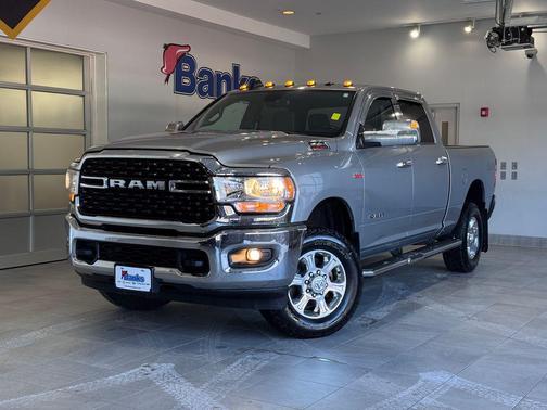 Billet Silver Metallic Clearcoat 2022 RAM 2500 Big Horn Crew Cab 4x4 6'4' Box