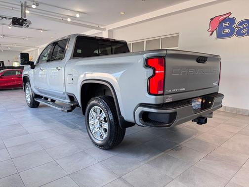 2024 Chevrolet Silverado 2500 High Country