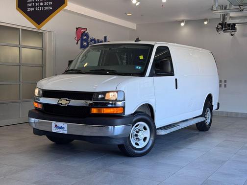 2023 Chevrolet Express 2500 RWD 2500 Regular Wheelbase WT