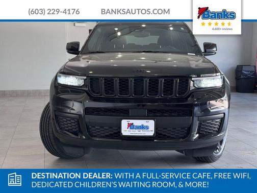 Diamond Black Crystal Pearlcoat 2023 Jeep Grand Cherokee L Altitude