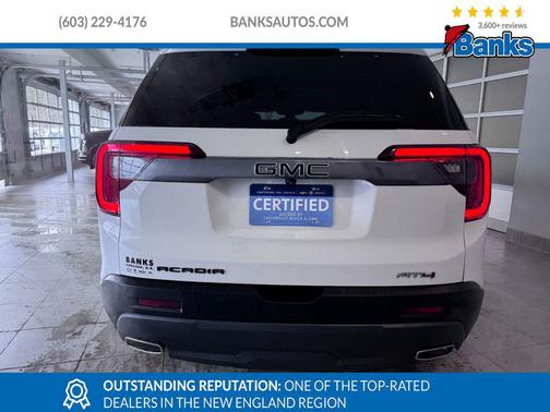 2023 GMC Acadia AWD AT4