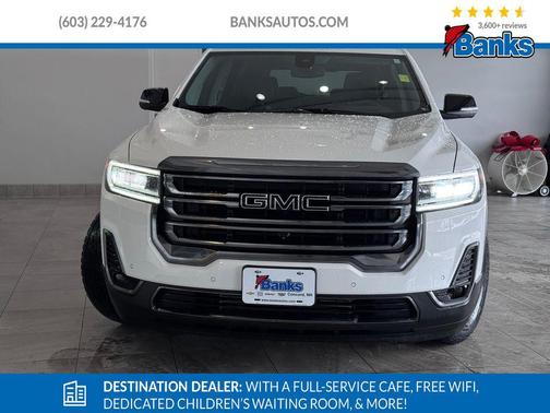 2023 GMC Acadia AWD AT4
