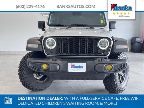 Silver Zynith Clearcoat 2024 Jeep Wrangler Willys