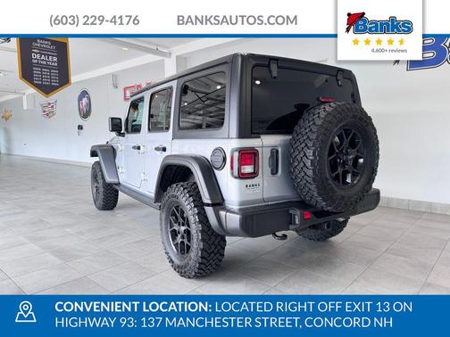 Silver Zynith Clearcoat 2024 Jeep Wrangler Willys