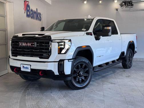 2024 GMC Sierra 2500 AT4