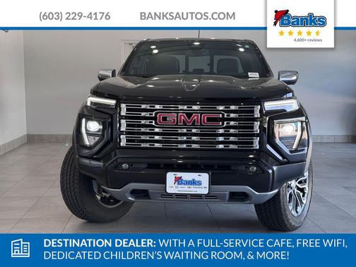 Onyx Black 2024 GMC Canyon Denali