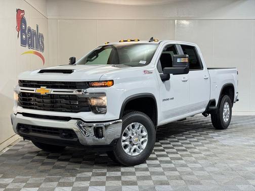 2026 Chevrolet Silverado 3500 LT