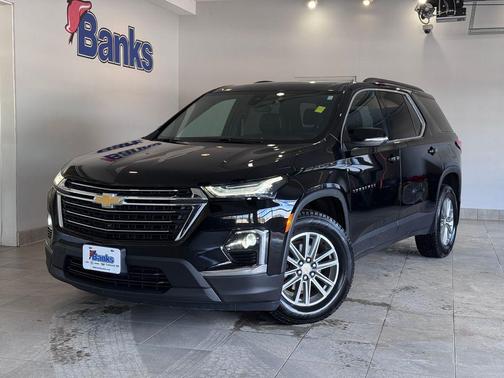 2023 Chevrolet Traverse LT Leather