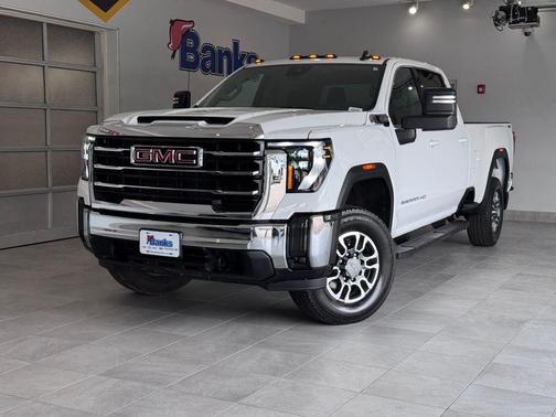 Summit White 2025 GMC Sierra 2500 SLE