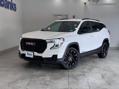 Summit White 2023 GMC Terrain SLE