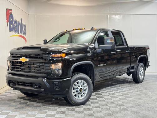 2025 Chevrolet Silverado 2500 WT